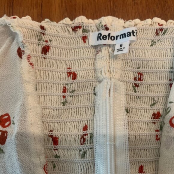 Chase Cherry Print Sweetheart Crepe Top in Cherry Pit, size 6 - Picture 7 of 11